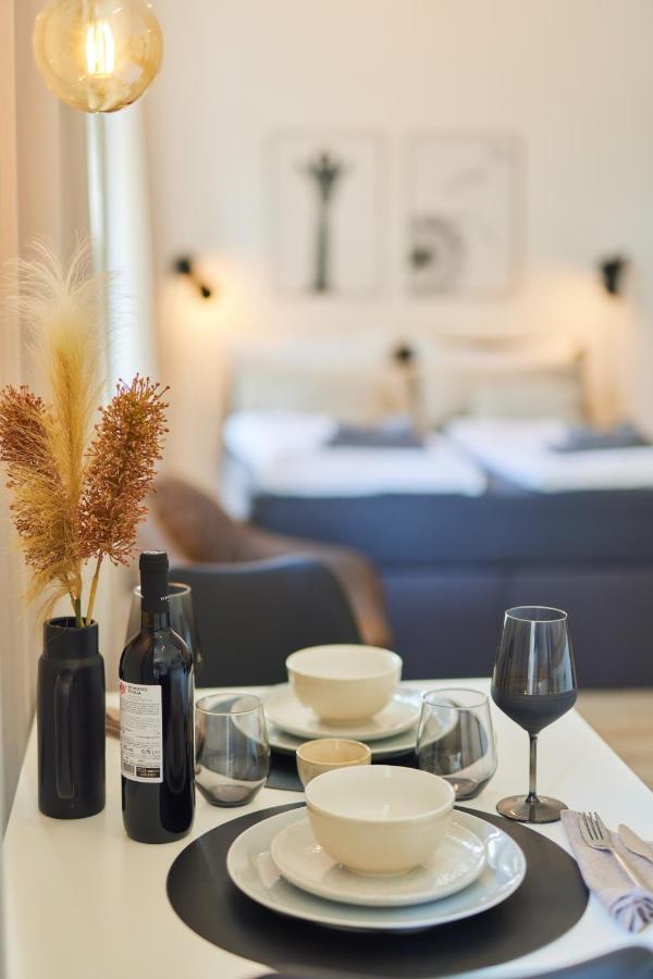 Studio3 Zentral Und Ruhig Mit Parkplatz, 5 Min Z Bali-T Und Gop, Boxspringbett บาดเอินเฮาเซน ภายนอก รูปภาพ