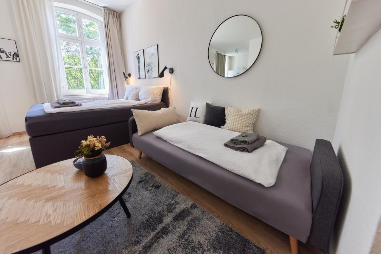 Studio3 Zentral Und Ruhig Mit Parkplatz, 5 Min Z Bali-T Und Gop, Boxspringbett บาดเอินเฮาเซน ภายนอก รูปภาพ