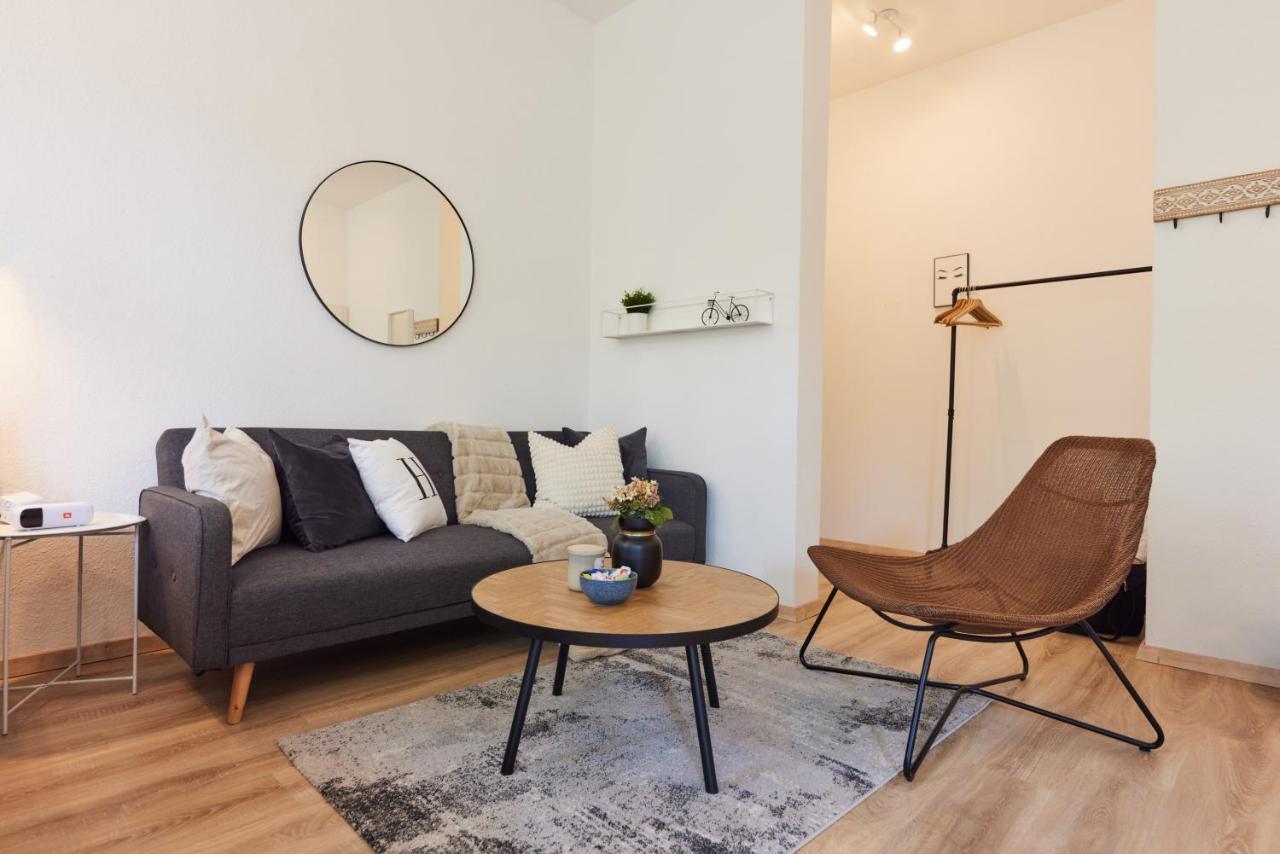 Studio3 Zentral Und Ruhig Mit Parkplatz, 5 Min Z Bali-T Und Gop, Boxspringbett บาดเอินเฮาเซน ภายนอก รูปภาพ